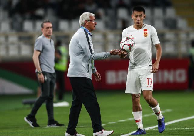 实力碾压！球队在比分上完全掌控对手