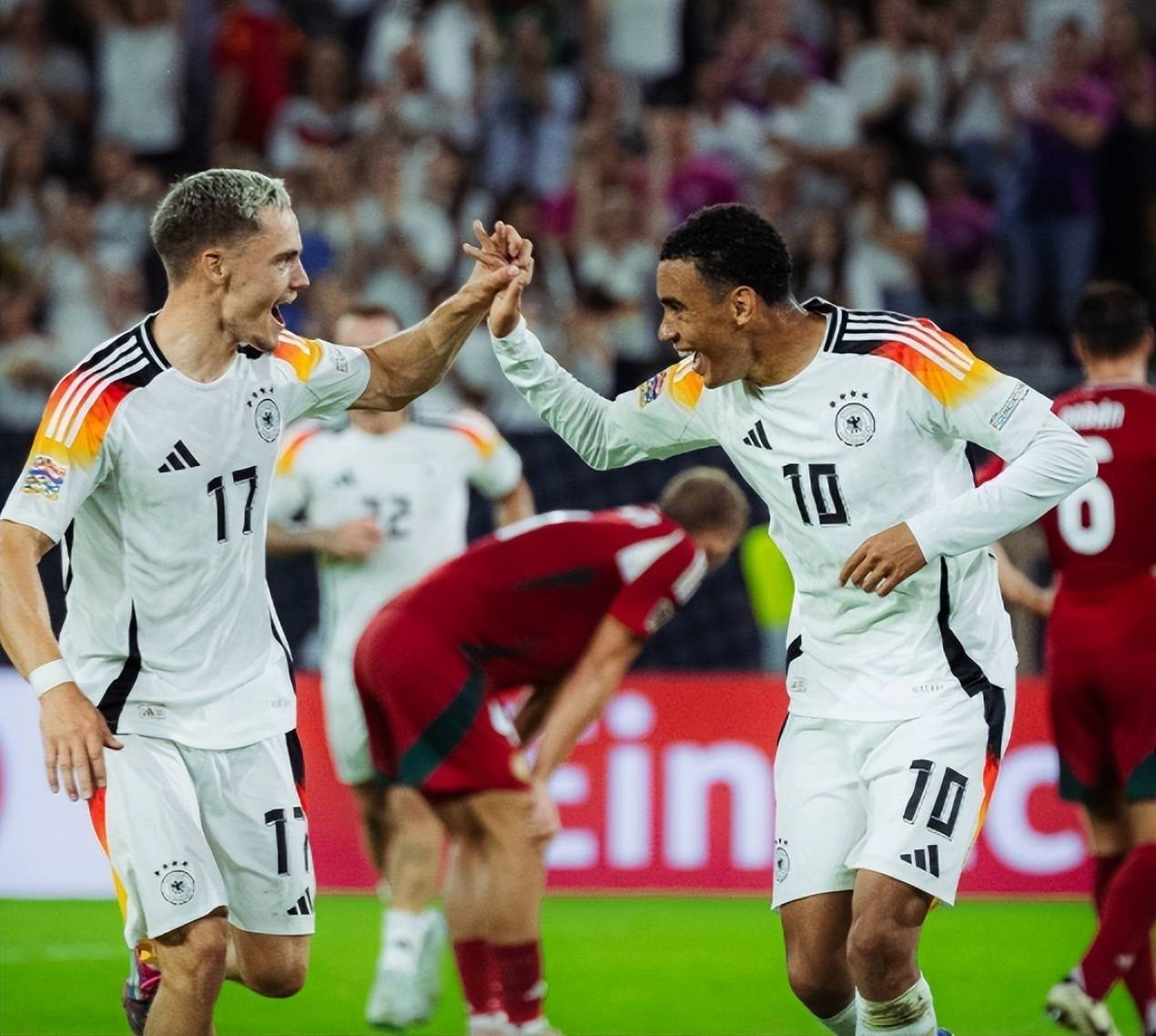 欧洲杯资格赛国家队备战备受期待的决赛战役的简单介绍