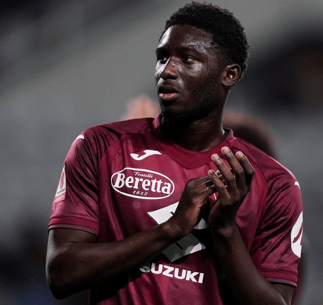 都灵主场战平拉齐奥,保持不败纪录的简单介绍 都灵主场战平拉齐奥,保持不败纪录的简单介绍