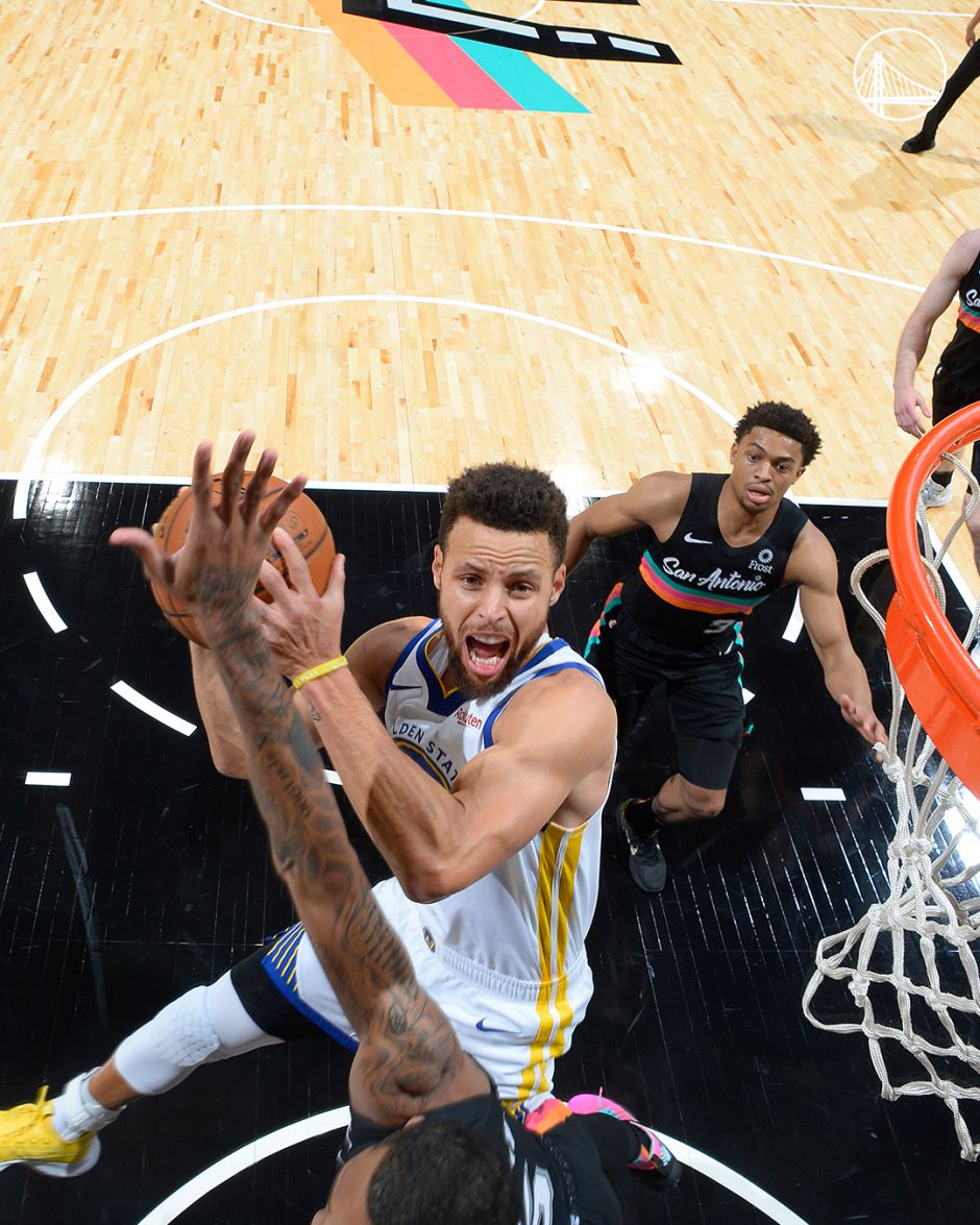 杭州男篮主场取胜,结束连败纪录 杭州男篮主场取胜,结束连败纪录