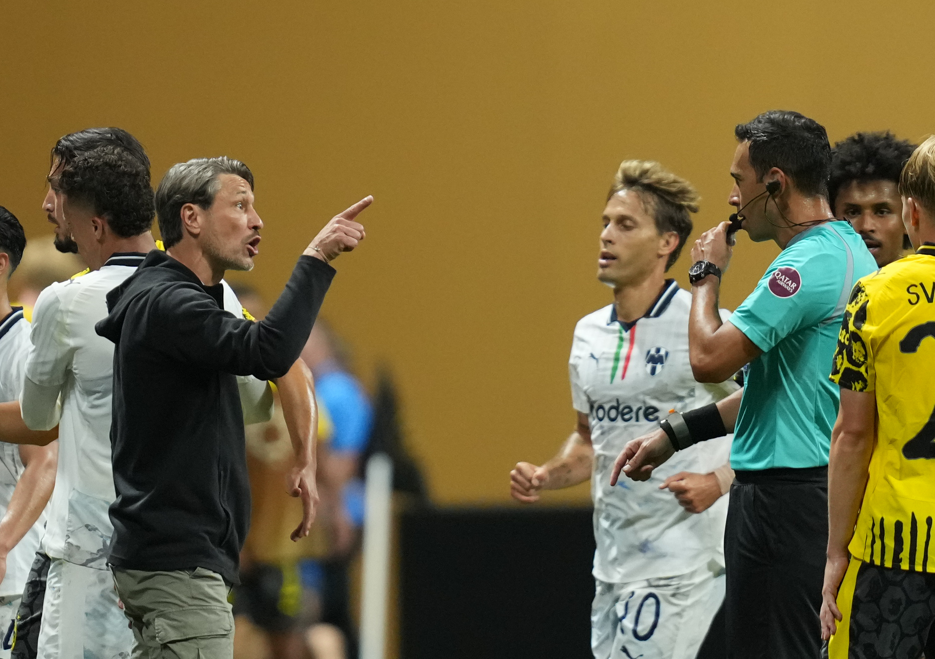 多特蒙德主力受伤,或将缺席未来几场比赛的简单介绍 多特蒙德主力受伤,或将缺席未来几场比赛的简单介绍