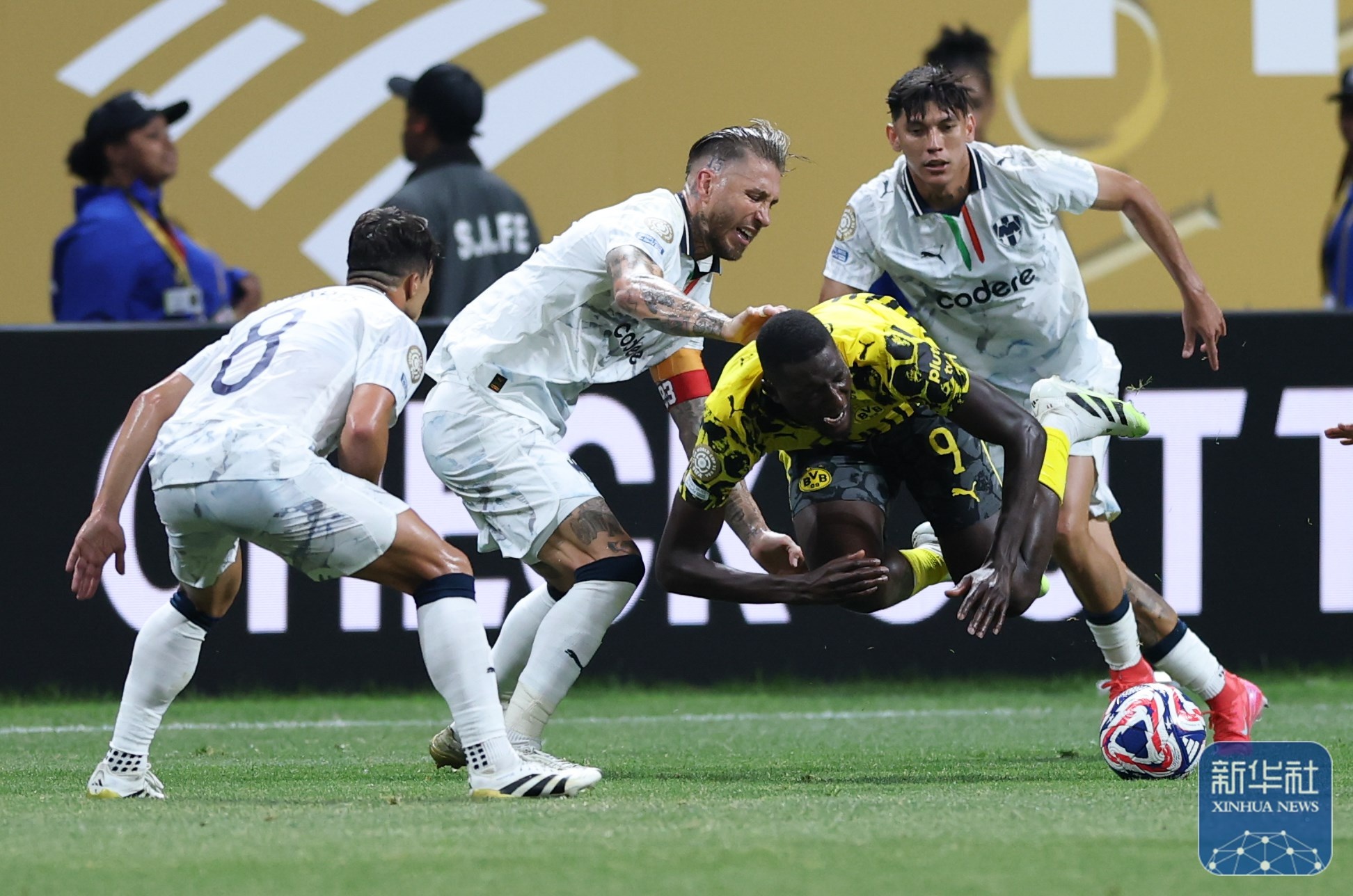 多特蒙德主力受伤,或将缺席未来几场比赛的简单介绍 多特蒙德主力受伤,或将缺席未来几场比赛的简单介绍