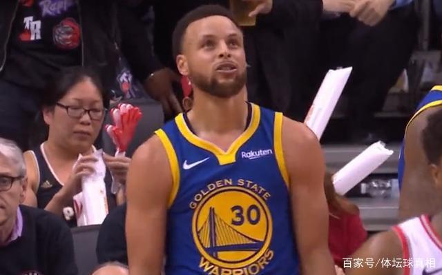 包含德国锋线火力强大,三连胜稳居榜首的词条 包含德国锋线火力强大,三连胜稳居榜首的词条