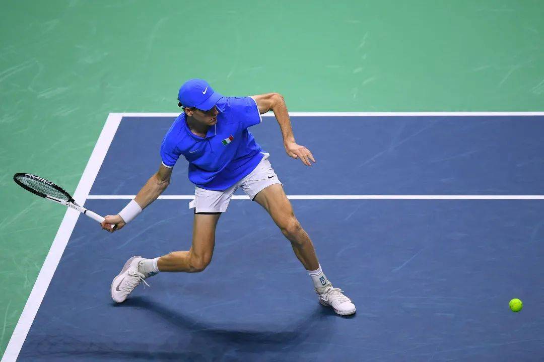 包含戴维斯杯碾压蒙特卡洛大师赛，辛纳惊艳四座的词条