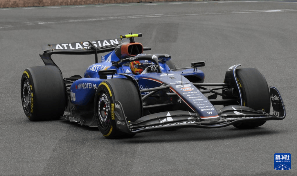 关于威廉姆斯逆转红牛车队，维斯塔潘惊艳四座的信息