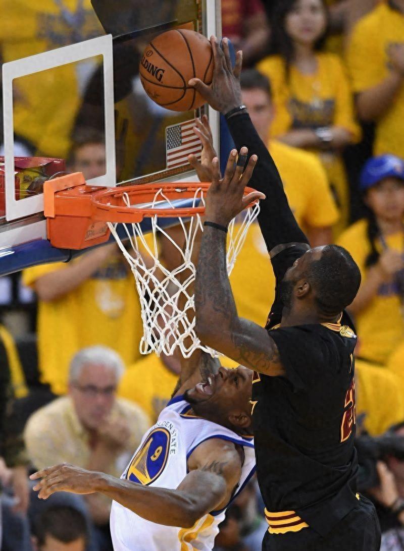 魔术翻盘勇士，詹姆斯惊艳四座