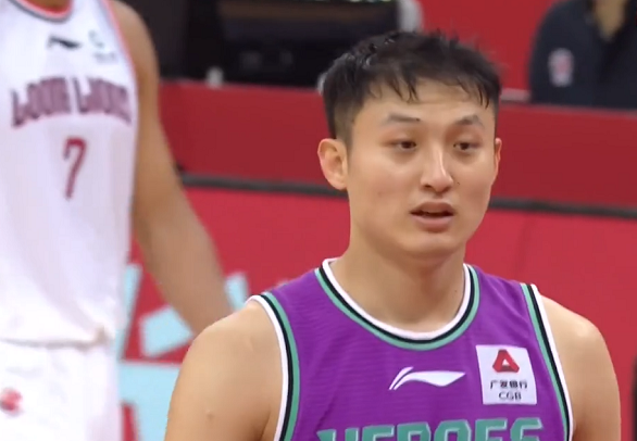 雷霆绝杀凯尔特人，高诗岩状态火热的简单介绍